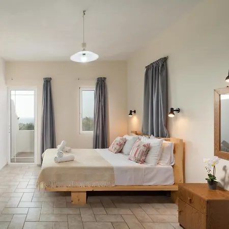 Aegean Apartahotel 2*